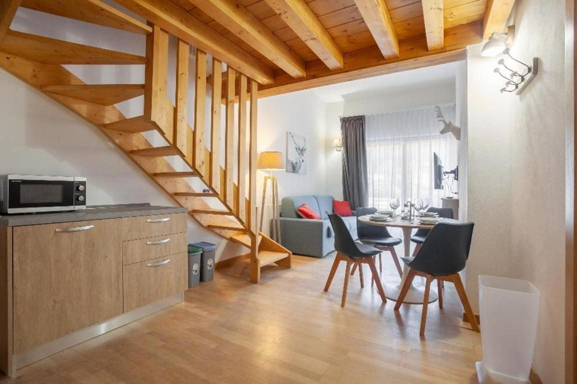 Gressoney Saint-Jean Apartments By Halldis Exterior foto