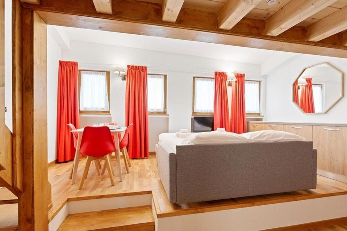 Gressoney Saint-Jean Apartments By Halldis Exterior foto